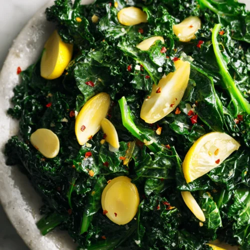 Vibrant Cavolo Nero with Garlic and Lemon